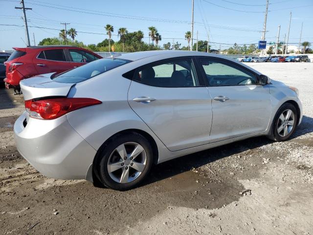  HYUNDAI ELANTRA 2012 Srebrny