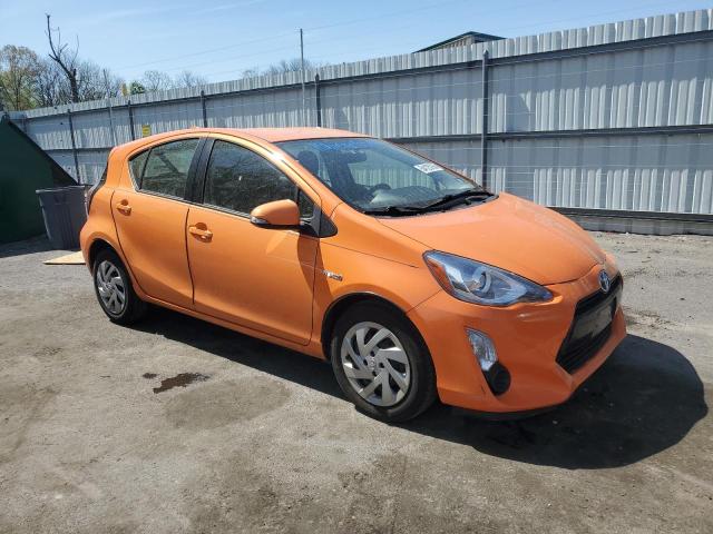  TOYOTA PRIUS 2015 Оранжевий