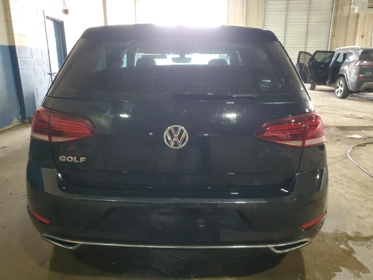 2020 Volkswagen Golf VIN: 3VWG57AU7LM001557 Lot: 52040115
