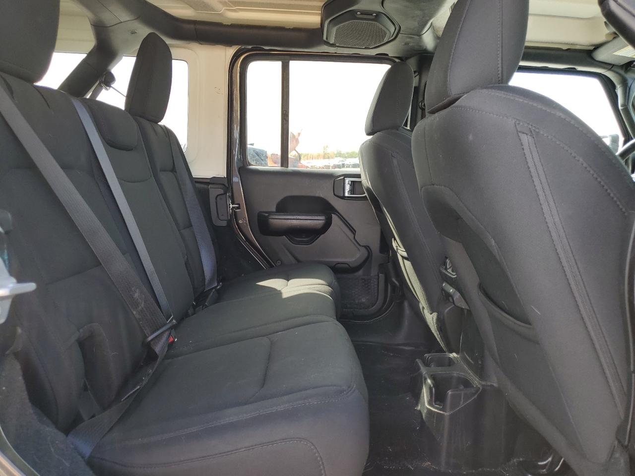 2018 Jeep Wrangler Unlimited Sport VIN: 1C4HJXDG8JW133314 Lot: 53708965
