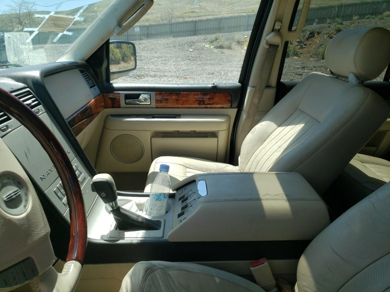 2003 Lincoln Navigator VIN: 5LMFU28R03LJ34130 Lot: 67618565