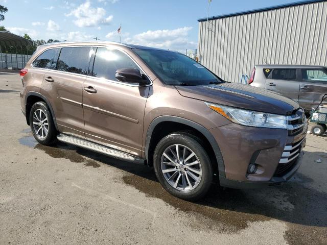  TOYOTA HIGHLANDER 2017 Brown