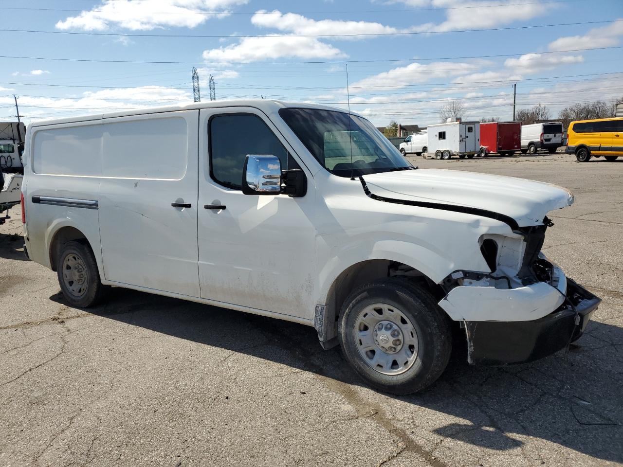 NISSAN NV 2015 VIN 1N6AF0KXXFN809074 zdjęcie 4