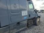 2020 Freightliner Cascadia 126 Semi Truck იყიდება Memphis-ში, TN - Rollover
