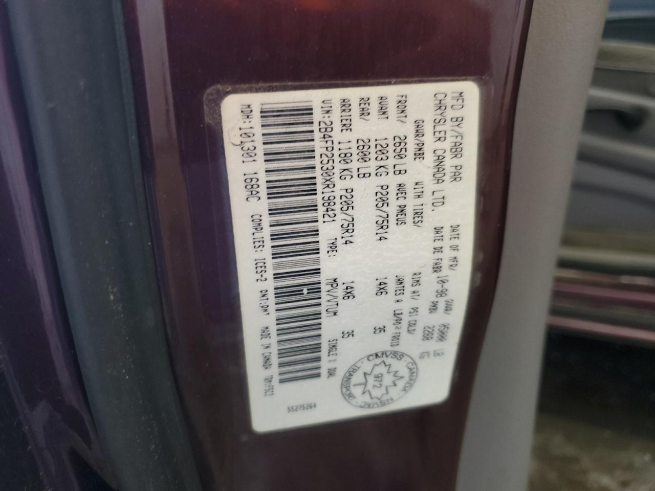 1999 Dodge Caravan VIN: 2B4FP2530XR198421 Lot: 52224685