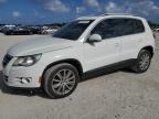 West Palm Beach, FL에서 판매 중인 2011 Volkswagen Tiguan S - Front End