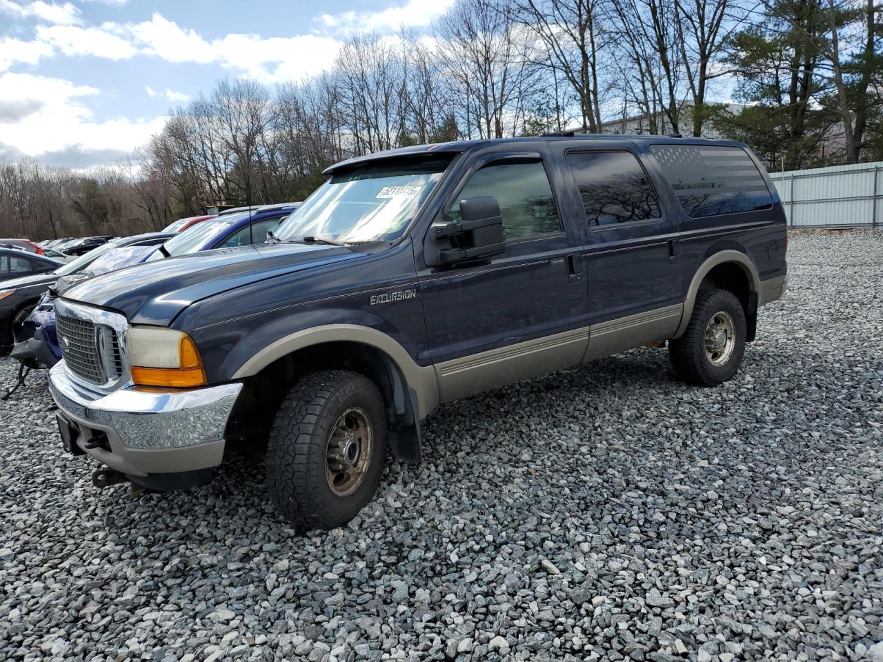 2001 Ford Excursion Limited for Sale in North Billerica, MA - Minor Dent/Scratches