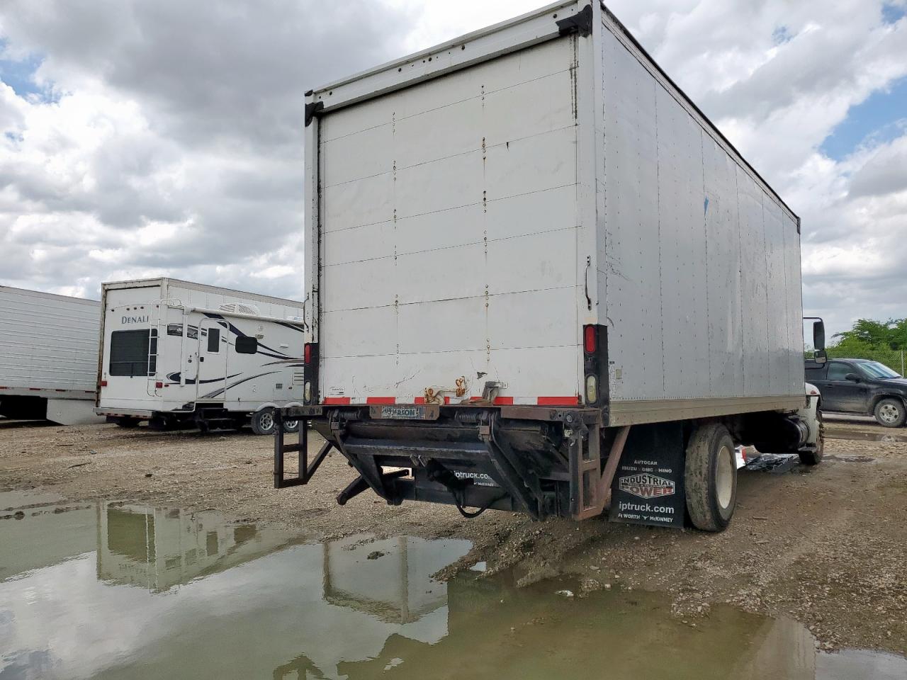 2006 International 4300 Box Truck VIN: 1HTMMAAL16H340372 Lot: 54303455