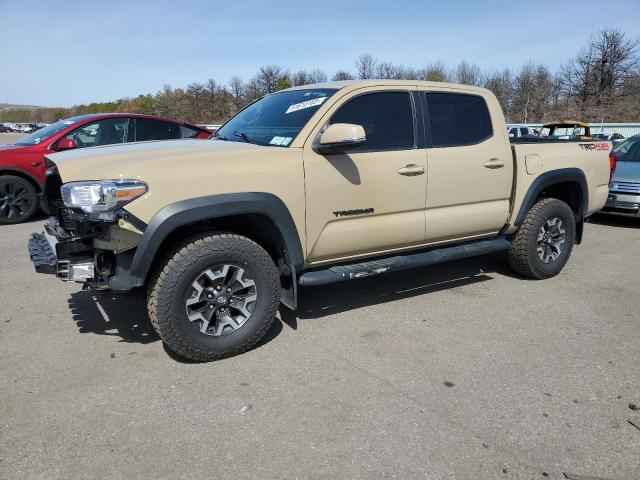 Pickups TOYOTA TACOMA 2017 tan