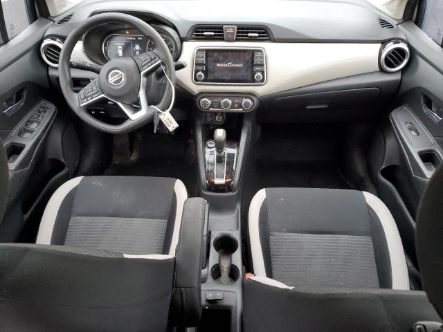  NISSAN VERSA 2020 Серебристый