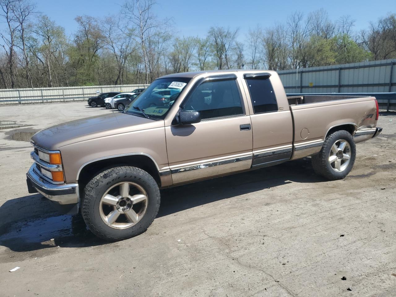 1996 Chevrolet Gmt-400 K1500 na sprzedaż w Ellwood City, PA - Rear End
