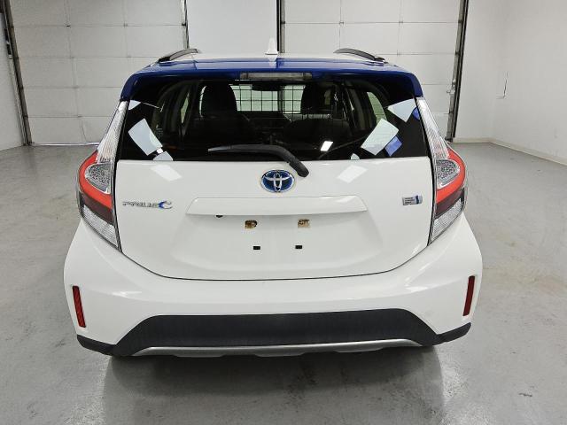  TOYOTA PRIUS 2018 White