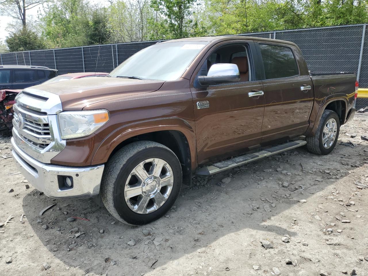 2015 Toyota Tundra Crewmax 1794 للبيع في Waldorf، MD - Rear End