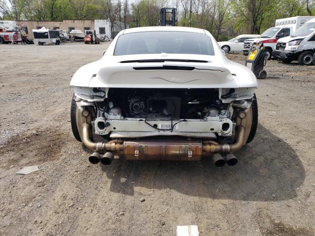 Coupet PORSCHE 911 2012 White