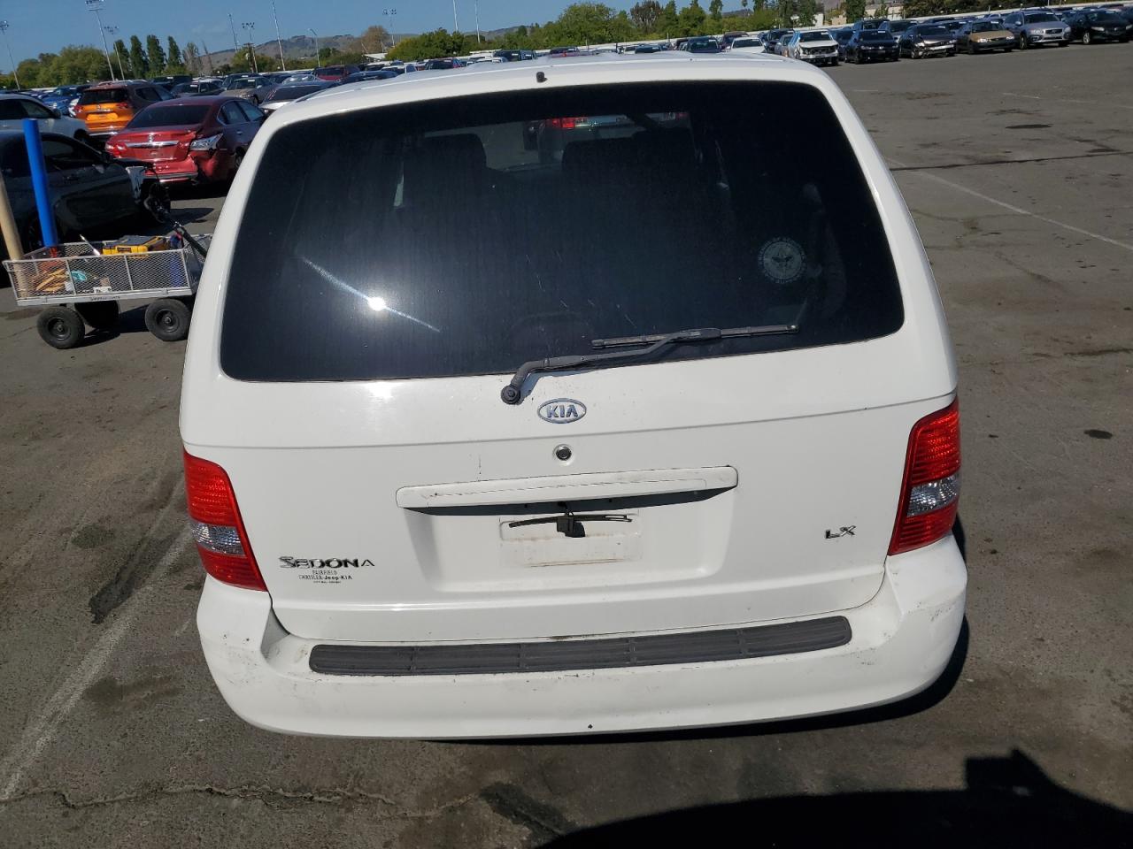 2005 Kia Sedona Ex VIN: KNDUP132656669670 Lot: 55102055