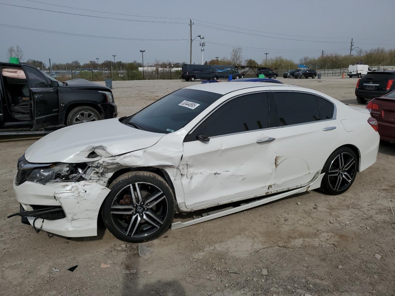 2017 Honda Accord Sport للبيع في Indianapolis، IN - Front End
