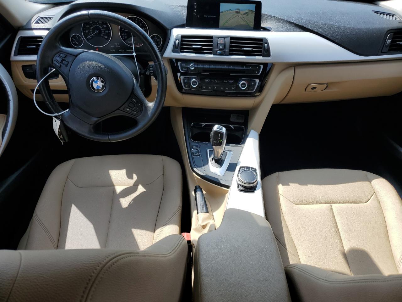 2018 BMW 320 I VIN: WBA8E1G58JNU92404 Lot: 52757725