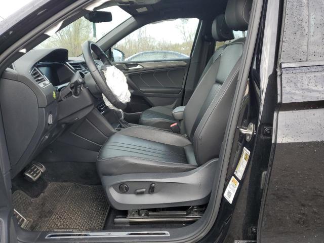  VOLKSWAGEN TIGUAN 2022 Czarny