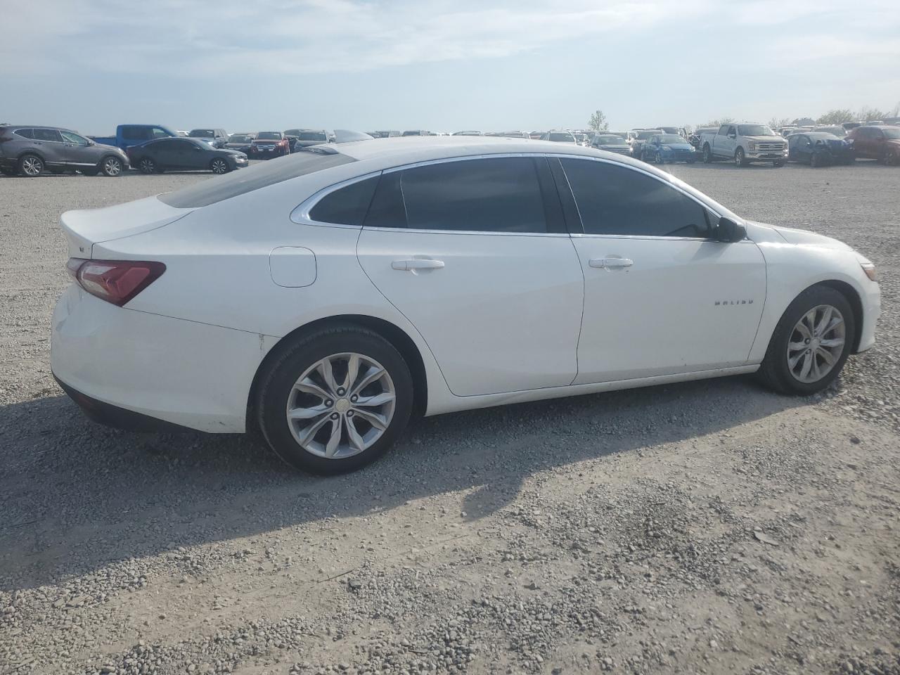 2020 Chevrolet Malibu Lt white null gas 1G1ZD5ST4LF033870 photo #4