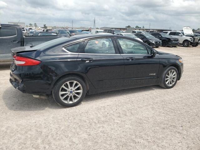 Sedans FORD FUSION 2017 Czarny