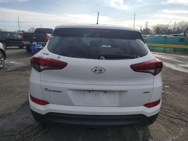  HYUNDAI TUCSON 2018 Белы