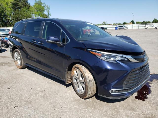  TOYOTA SIENNA 2024 Blue