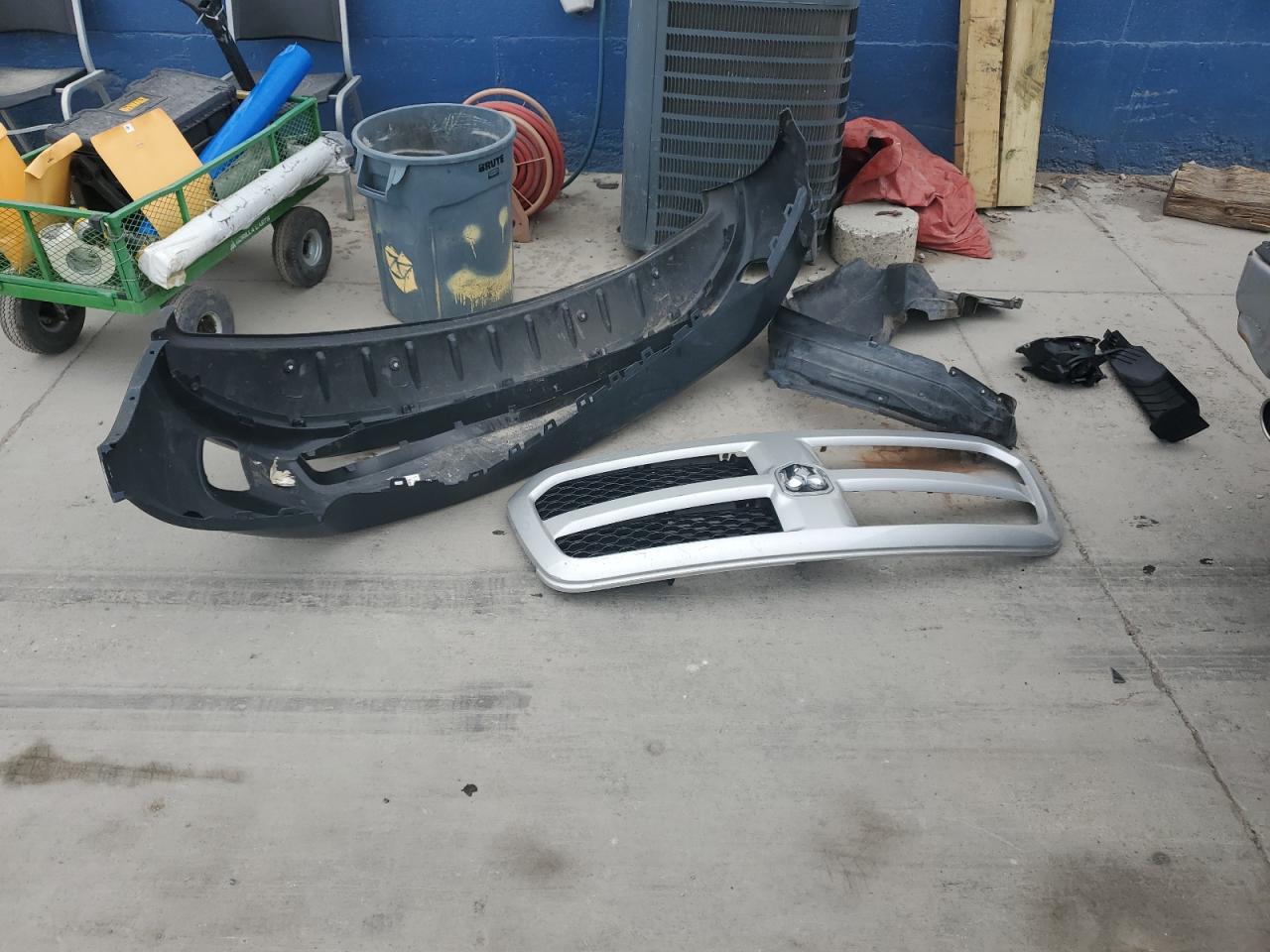 2015 Ram 1500 St VIN: 1C6RR7KT8FS612674 Lot: 55100185