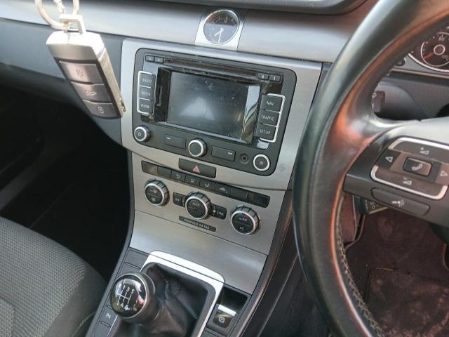 2013 VOLKSWAGEN PASSAT HIG