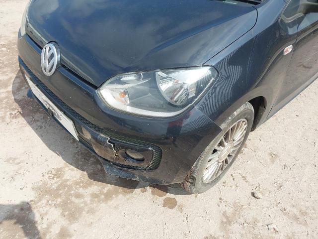 2013 VOLKSWAGEN HIGH UP