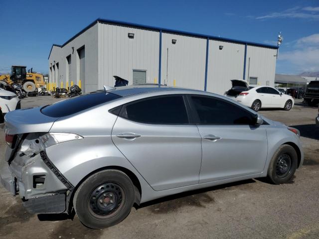  HYUNDAI ELANTRA 2016 Серебристый