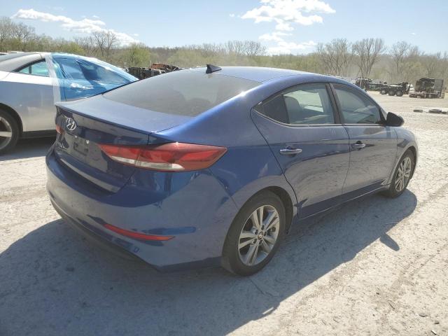  HYUNDAI ELANTRA 2017 Синий