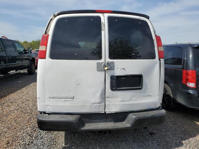 Minivans CHEVROLET EXPRESS 2012 Biały