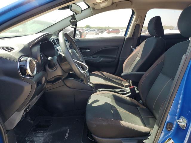  NISSAN VERSA 2020 Granatowy