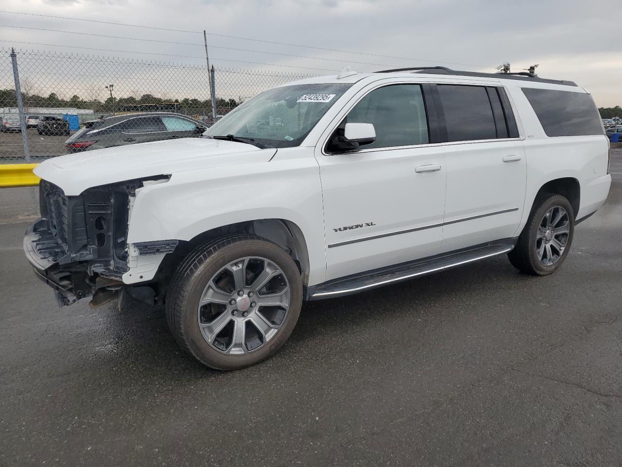 2017 Gmc Yukon Xl K1500 Slt de vânzare în Brookhaven, NY - Front End