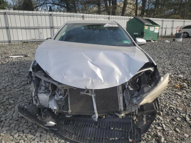  TOYOTA COROLLA 2016 Silver
