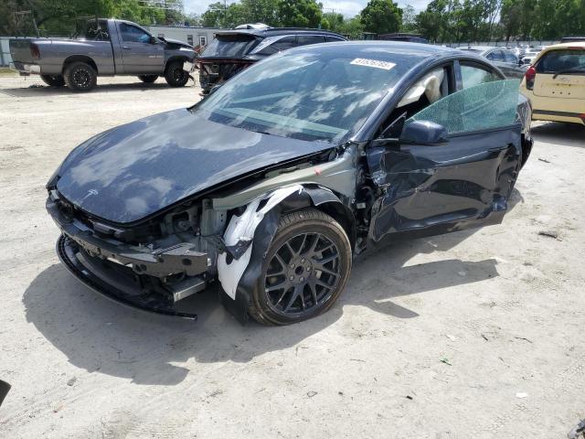 TESLA MODEL 3 2025