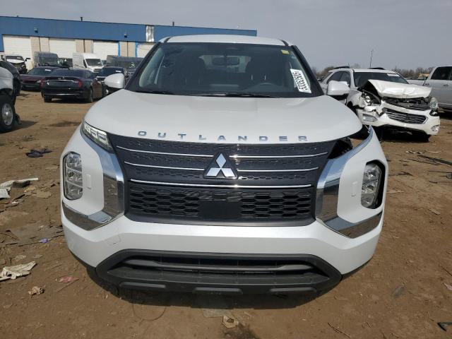  MITSUBISHI OUTLANDER 2024 Biały