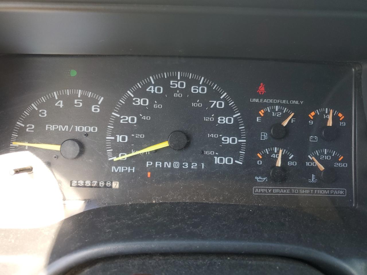 1997 Chevrolet Suburban K1500 VIN: 1GNFK16R9VJ363941 Lot: 54261245