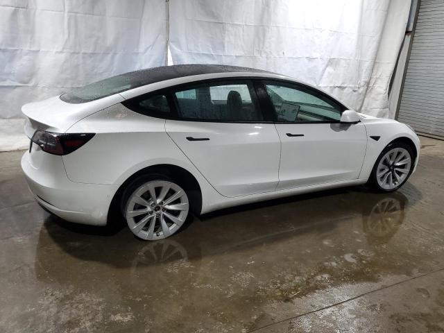  TESLA MODEL 3 2022 Белы