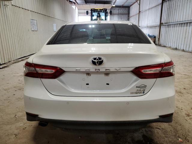  TOYOTA CAMRY 2020 Biały