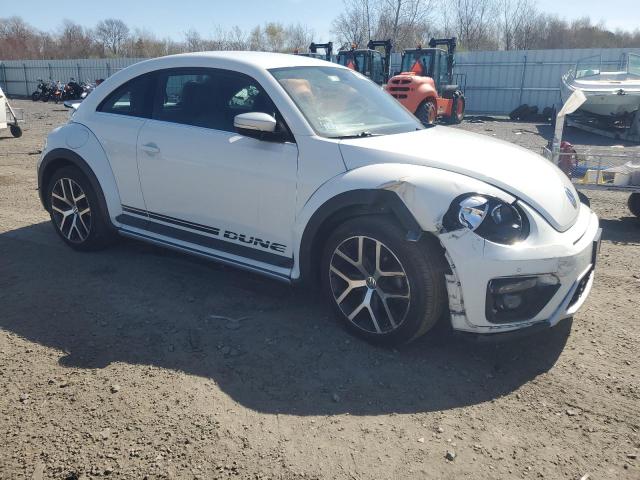  VOLKSWAGEN BEETLE 2016 Biały