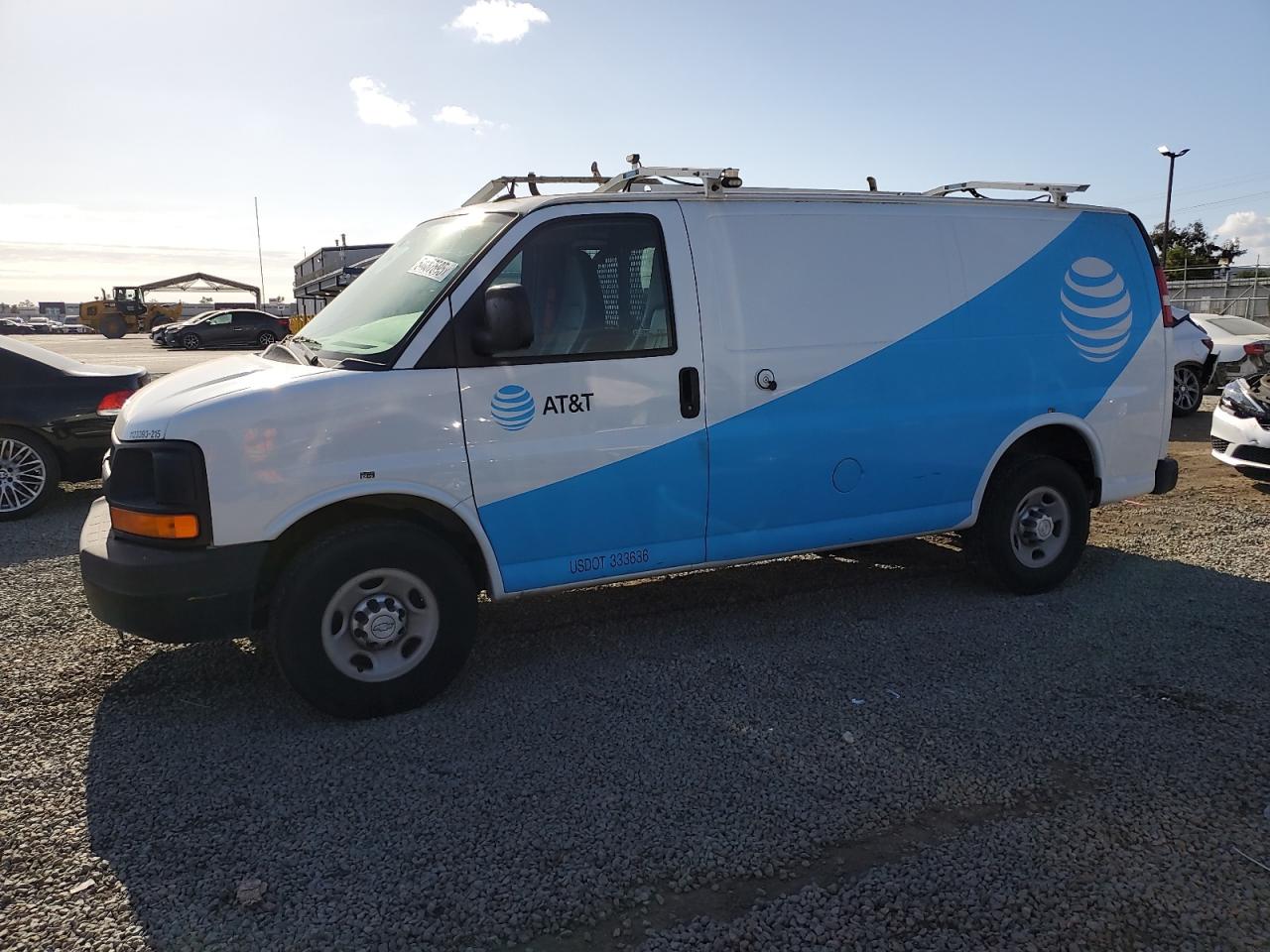 1GCWGFCF5F1214008 CHEVROLET EXPRESS Photo 1