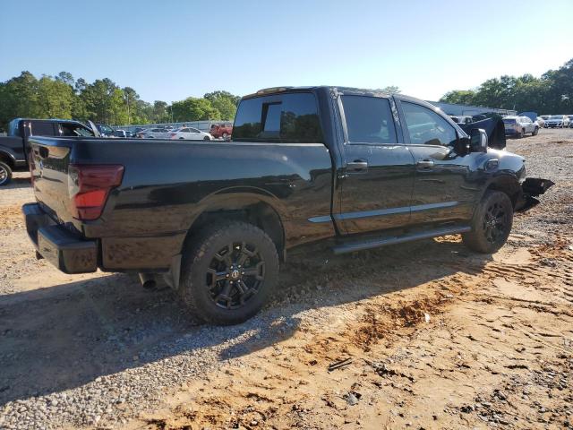  NISSAN TITAN 2018 Чорний