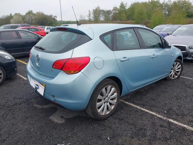 2010 VAUXHALL ASTRA EXCL