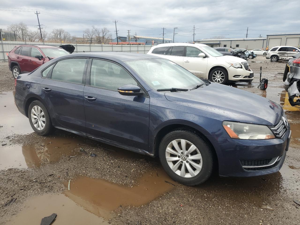 Volkswagen Passat s 2012 фото - 4 Volkswagen Passat s 2012
