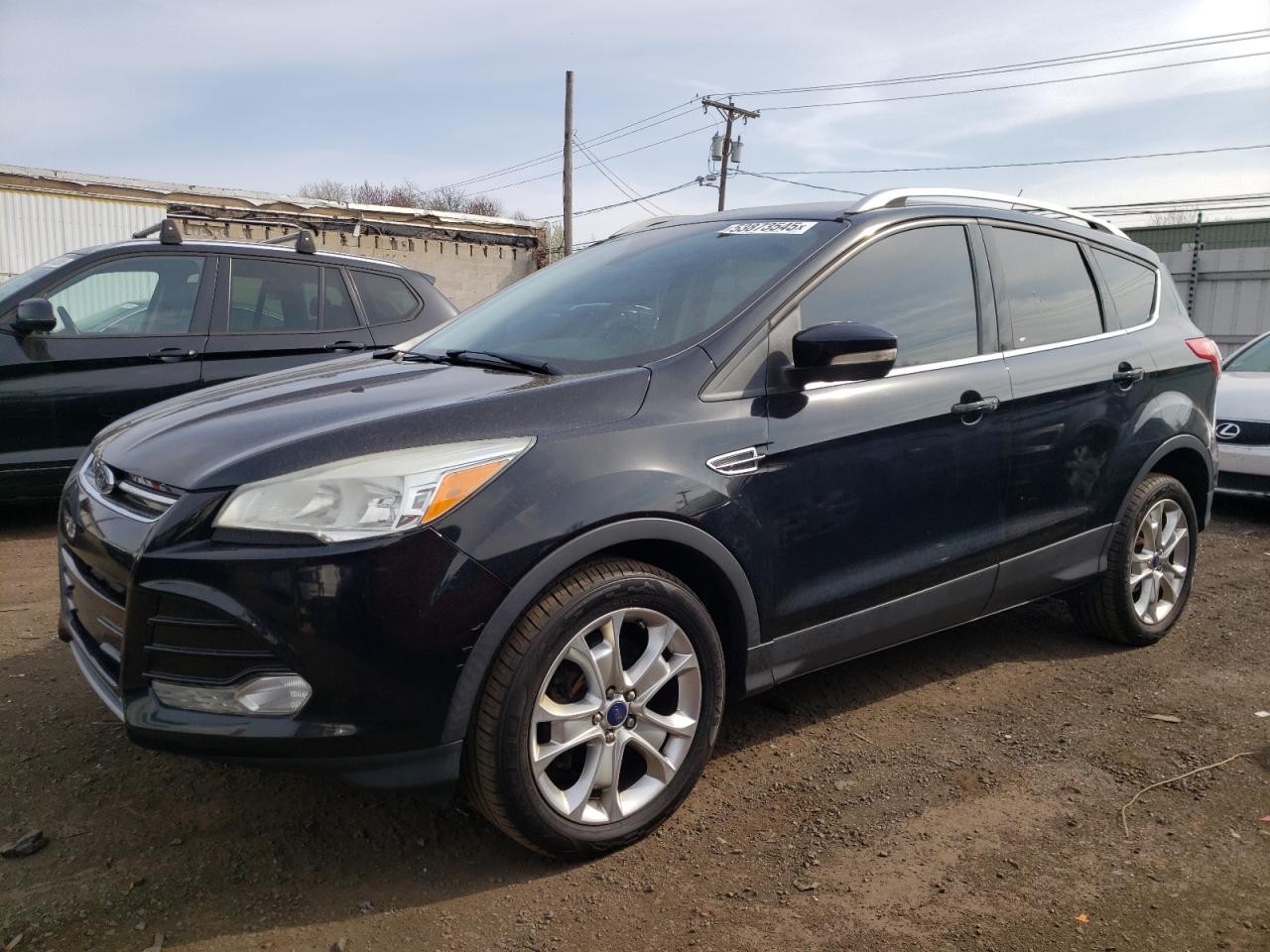2016 Ford Escape Titanium იყიდება New Britain-ში, CT - Normal Wear