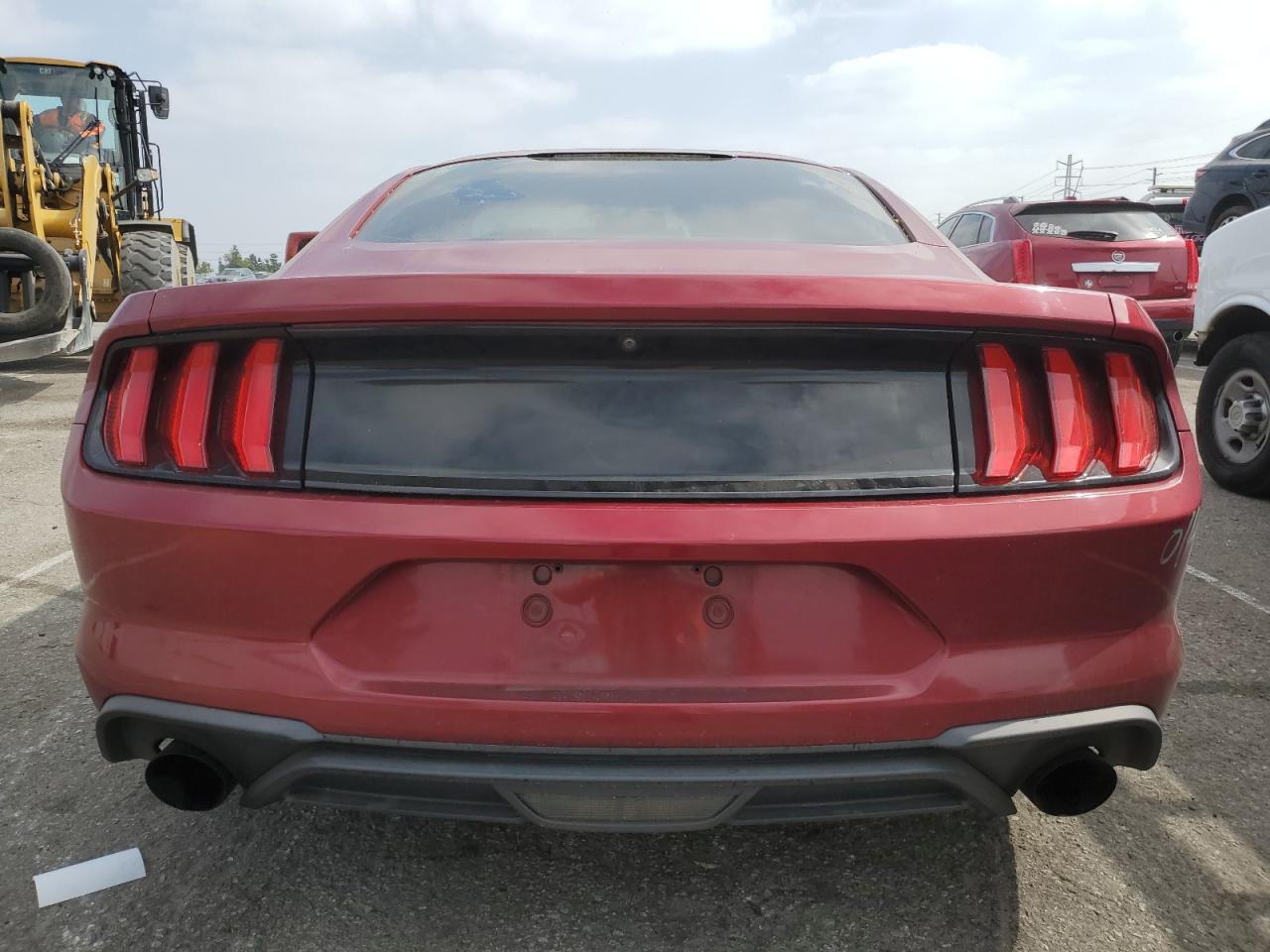 2018 Ford Mustang VIN: 1FA6P8TH3J5135859 Lot: 53279255