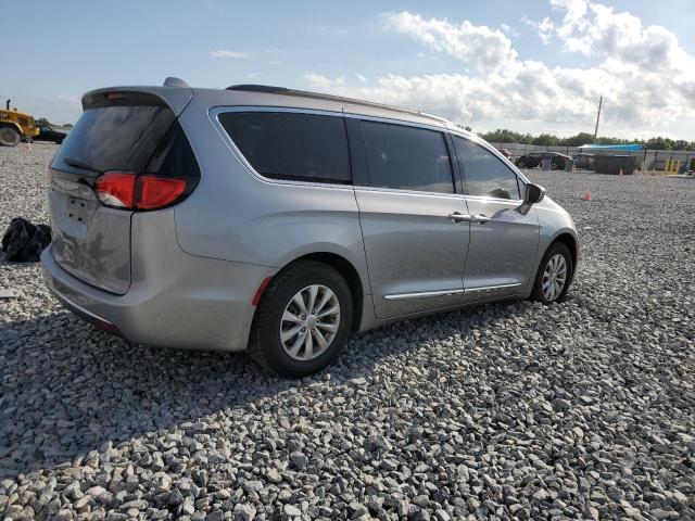  CHRYSLER PACIFICA 2017 Серебристый