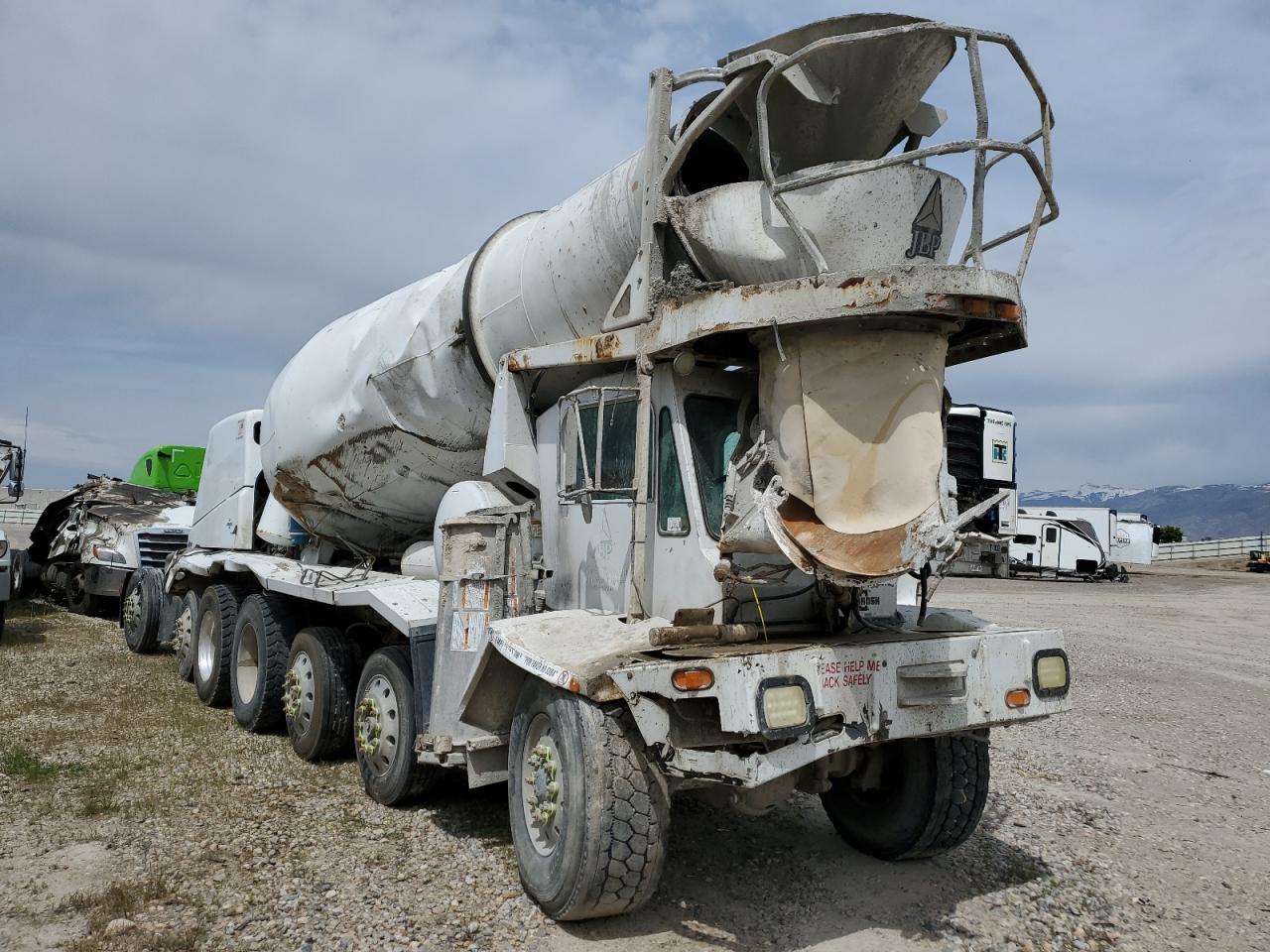 2014 Oshkosh S Series Ready Mix Truck for Sale in Farr West, UT - Rollover