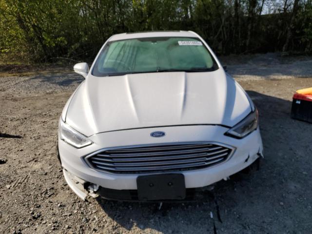  FORD FUSION 2018 Biały